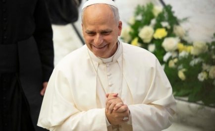 05/11/2025 - El Papa León XIV ha dedicado su catequesis de la audiencia general a reflexionar sobre el misterio pascual, definiéndolo como el fundamento esencial de la fe y la esperanza cristiana.…