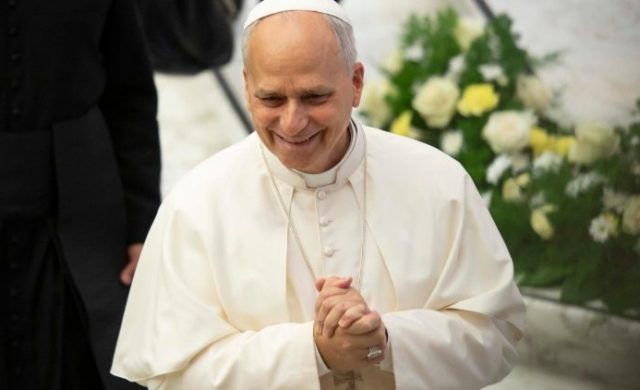 05/11/2025 - El Papa León XIV ha dedicado su catequesis de la audiencia general a reflexionar sobre el misterio pascual, definiéndolo como el fundamento esencial de la fe y la esperanza cristiana.…