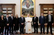 27/10/2025 - El Papa León XIV recibió en audiencia en el Palacio Apostólico Vaticano al primer ministro de la República del Líbano, Nawaf…