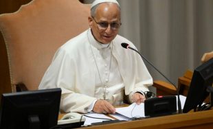 04/12/2025 - El Papa León XIV ha dispuesto la supresión de la Commissio de donationibus pro Sancta Sede, el organismo vaticano creado para fomentar las contribuciones de los fieles y benefactores. La…