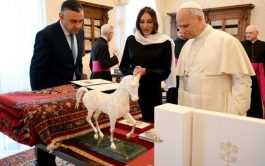 17/10/2025 - El Papa León XIV recibió en audiencia a la primera vicepresidenta de Azerbaiyán, la señora Mehriban Aliyeva, en…