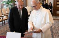 20/10/2025 - El Papa León XIV recibió en audiencia al primer ministro de la República de Armenia, Nikol Pashinyan, en el Palacio Apostólico…