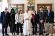 20/10/2025 - El Papa León XIV recibió a seis miembros de la junta directiva de ECA Global (Ending Clergy Abuse) en el Palacio…