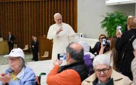 21/10/2025 - Tras la reciente canonización de siete figuras —incluyendo mártires, religiosas y laicos—, el Papa León XIV se congregó…