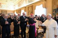 León XIV recibió en audiencia al Consejo Directivo de los Caballeros de Colón, llegados a Roma para su peregrinación jubilar. En su discurso,…