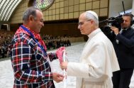 20/10/2025 - El Aula Pablo VI del Vaticano acogió a los participantes en el Jubileo de los Romaníes, Sinti y Caminantes, en un…