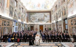 18/11/2025 - El Papa León XIV recibió en audiencia a los participantes del IX Seminario de Ética en el Gerenciamiento…