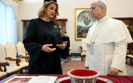 25/11/2025 - El Papa León XIV recibió en audiencia a la primera ministra de Letonia, Evika Siliņa, en el Palacio…