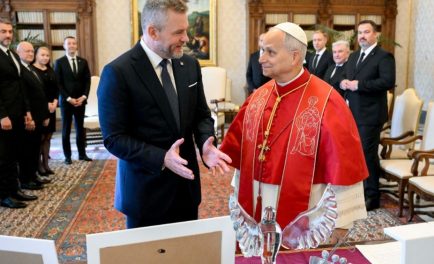 04/12/2025 - Esta mañana, en el Palacio Apostólico Vaticano, el Papa León XIV recibió en audiencia al presidente de la República Eslovaca, Peter Pellegrini. El encuentro subraya el aprecio mutuo por las…