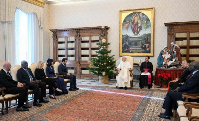 11/12/2025 - El Papa León XIV se reunió esta mañana con los organizadores del Premio Zayed por la Fraternidad Humana, destacando la importancia de la colaboración para el bien común. El Pontífice…