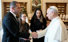 15/12/2025 - El Papa León XIV recibió en audiencia esta mañana al Primer Ministro de Malta, Robert Abela, en el…