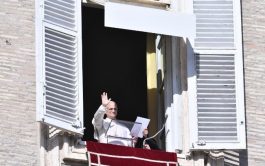 08/12/2025 - El Papa León XIV, durante el rezo del Ángelus en el segundo domingo de Adviento, dirigió un mensaje…