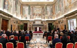 31/03/2026 - En audiencia con alcaldes de Illinois, León XIV exhorta a "aliviar de todas las formas posibles los sufrimientos&hellip;