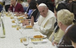 24/04/2026 – Un año después de su fallecimiento, Vatican News, Vatican Radio y L'Osservatore Romano, lo recuerdan en un documental.