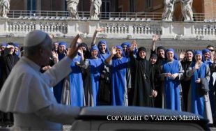 08/04/2026 – Continuando con las reflexiones sobre la Lumen gentium, en la audiencia general el Pontífice se&hellip;