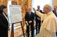 28/04/2026 – En su discurso, recordó la encíclica de Francisco, "Dilexit nos": casi un testamento en el que el corazón se identifica como&hellip;