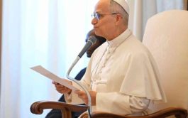 30/04/2026 – El Papa recibe a los miembros de la Oficina para la Iglesia universal y el diálogo de la&hellip;