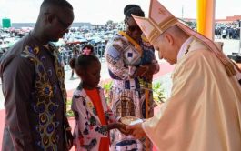 20/04/2026 – En la tercera jornada del Papa en Angola, el Pontífice ha celebrado la eucaristía en presencia de unos&hellip;