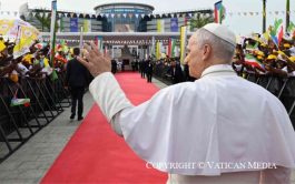 21/04/2026 – El Pontífice inaugura un campus en Guinea Ecuatorial y propone una concepción del conocimiento como apertura, no como&hellip;