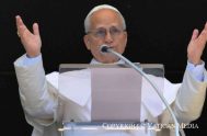 25/05/2026 – En la solemnidad de Pentecostés, tras haber celebrado la Santa Misa, León XIV dirigió la oración del Regina Coeli.