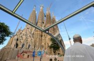 11/06/2026 – La tarde del miércoles, tras la oración ante el Santísimo y la tumba de Gaudí, el Papa celebró la Eucaristía en&hellip;