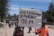 17/10/2013 - Los pobladores de Pampa del Indio, donde sucedió la tragedia, acamparon reclamando justicia y responsabilizando al Gobierno de Chaco por la…
