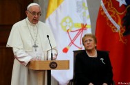 15/01/2018 – El Papa Francisco se reunió, en la mañana de hoy con las autoridades chilenas ,en el Palacio de la Moneda. Posteriormente al…