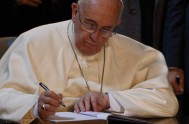 11/04/2018 – Tras conocer el informe de Mons. Charles Scicluna, el Pontífice convocó a los obispos a Roma para dialogar sobre sus conclusiones. Reconoció…