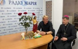09-05-2022 Seguimos compartiendo el testimonio del Director de Radio María Ucrania, el P. Aleksey Samsonov, quien se encuentra en los…