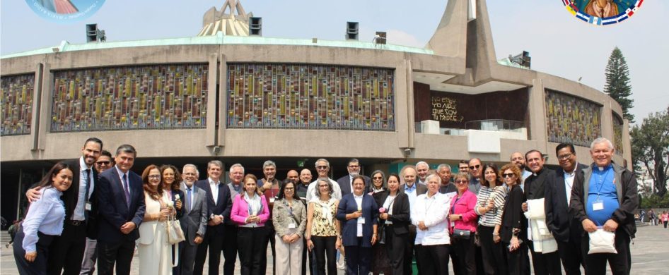 13/03/2026 - Esta semana se vivió en México el Encuentro Continental Americano de Radio María, una instancia de comunión, reflexión y trabajo pastoral que reunió a directores y presidentes de la red de radios marianas de todo el continente. Las jornadas comenzaron con la celebración de la Santa Eucaristía en el Centro de las Obras Misionales Pontificias (OMP), presidida por&hellip;