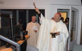 13/04/2025 - El 25 de marzo de 2026, en el marco de la Fiesta de la Anunciación del Señor, se llevó a cabo la bendición de la nueva sede de Radio María en la ciudad de Tienen, Bélgica. La ceremonia fue presidida por el Nuncio Apostólico en Bélgica y Luxemburgo, Mons. Franco Coppola, quien también pronunció la homilía durante la&hellip;