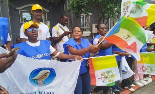 04/05/2026 - Radio María ha hecho posible que millones de personas acompañaran al Papa León XIV durante su visita apostólica al continente africano. Así ha sido gracias a la presencia de la emisora en tres de los cuatro países visitados —Camerún, Angola y Guinea Ecuatorial—, con la excepción de Argelia. La preparación espiritual se llevó a cabo de diversas formas.&hellip;