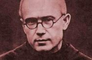 Maximiliano Kolbe, sacerdote polaco, fue apresado por los nazis durante la 2º guerra mundial y enviado al campo de concentración de Auschwitz. Un…