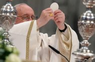 El Vaticano convocó a una adoración mundial en simultáneo para el 2 de junio a las 12 hora Argentina. Con el lema «Un…
