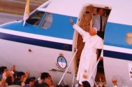 Un día como hoy  pero de de 1987 el Papa Juan Pablo II llegaba por segunda vez a la Argentina. La visita duró…