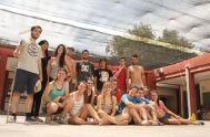 En Casuarinas – 25 de mayo, San Juan, la escuela rural Juana de Ibarbourou recibió la ayuda de 15 chicos del grupo de Scouts San…