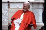 La agencia ROME REPORTS distribuyó, en el tiempo de su canonización, el especial “La risa de Juan Pablo”, que recopila las actuaciones que hicieron…