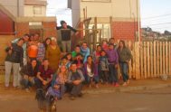 Carta de Fabiana, misio­nera argen­tina en el Punto Cora­zón de Chile: Una mañana fría, al volver de rezar laudes a la pieza, veo…