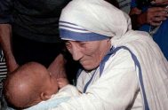 Hoy celebramos a Santa Madre Teresa de Calcuta, canonizada por el Papa Francisco.   “De sangre soy Albanesa, de ciudadanía india, por mi…