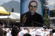 Al cumplirse el 23 de Mayo el primer aniversario de la beatificación de monseñor Óscar Arnulfo Romero -asesinado en El Salvador el 24…